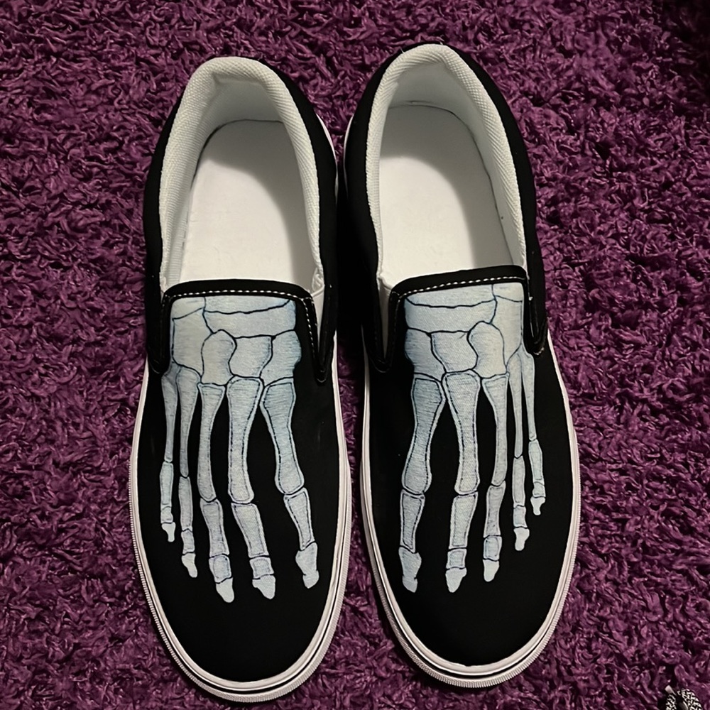 Vans Custom Skeleton Slip-Ons